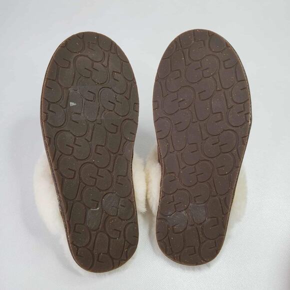 UGG Women's Scuffette Suede Sheepskin Thin soled Espresso Brown Slipper Size 7 - Picture 7 of 12